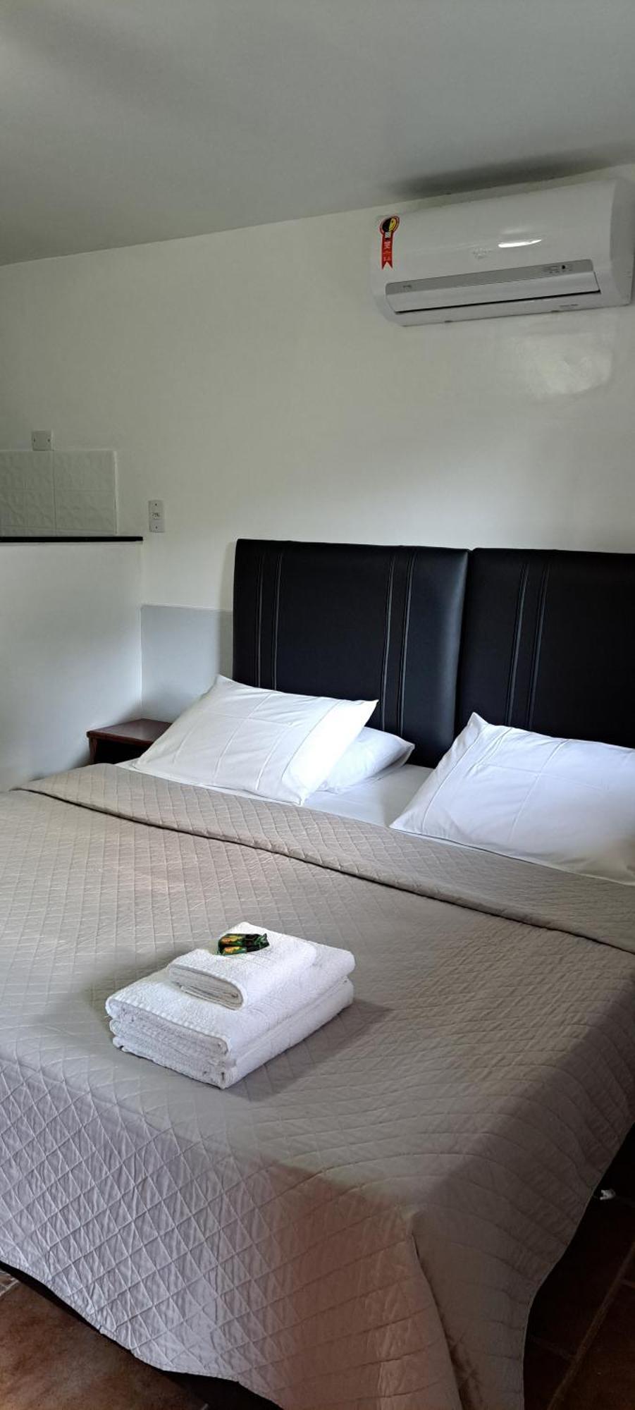 Recanto Das Flores Lofts - Ilha Grande Rj Екстер'єр фото