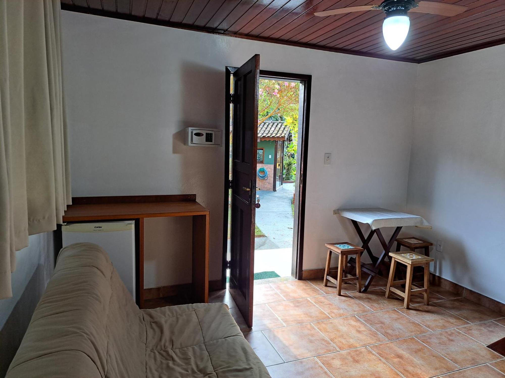 Recanto Das Flores Lofts - Ilha Grande Rj Екстер'єр фото