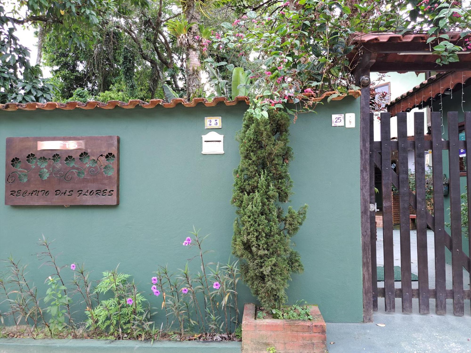 Recanto Das Flores Lofts - Ilha Grande Rj Екстер'єр фото